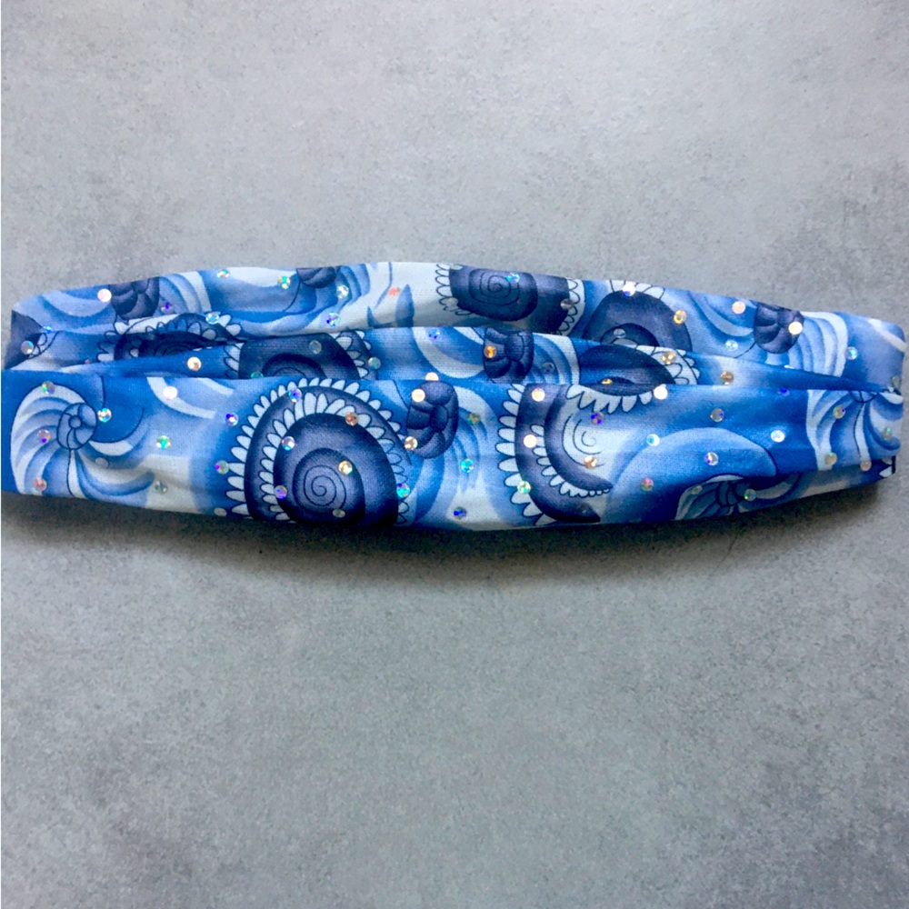 Wide Rhinestone Head Band - Picture 4 of 10